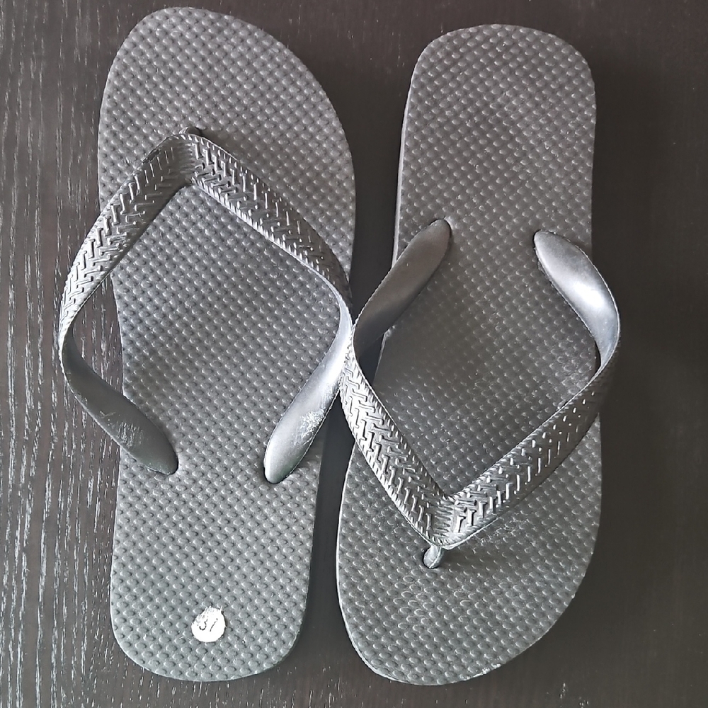 Womens Flip Flops